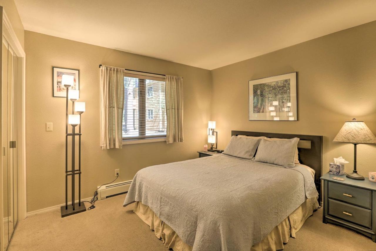 Corner-Unit Condo With Grill Walk To Lake Tahoe! Incline Village Luaran gambar