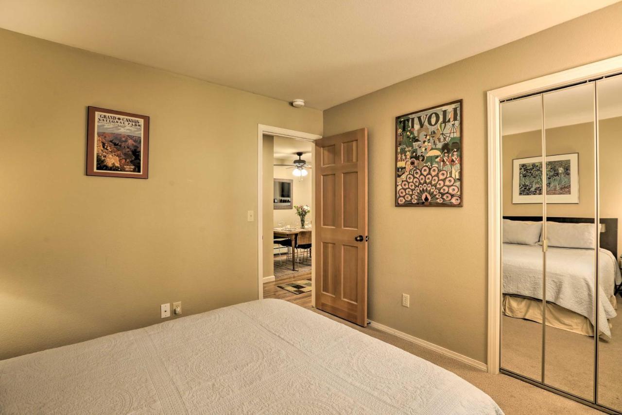 Corner-Unit Condo With Grill Walk To Lake Tahoe! Incline Village Luaran gambar