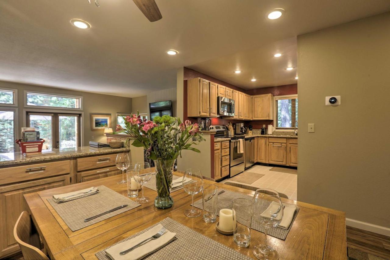 Corner-Unit Condo With Grill Walk To Lake Tahoe! Incline Village Luaran gambar